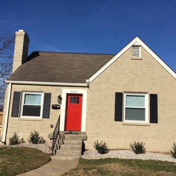 Ellis Contractors - a brick house with a red door - General Contractors Near Me - Louisville, Kentucky Ellis Contractors - a brick house with a red door - General Contractors Near Me - Louisville, Kentucky