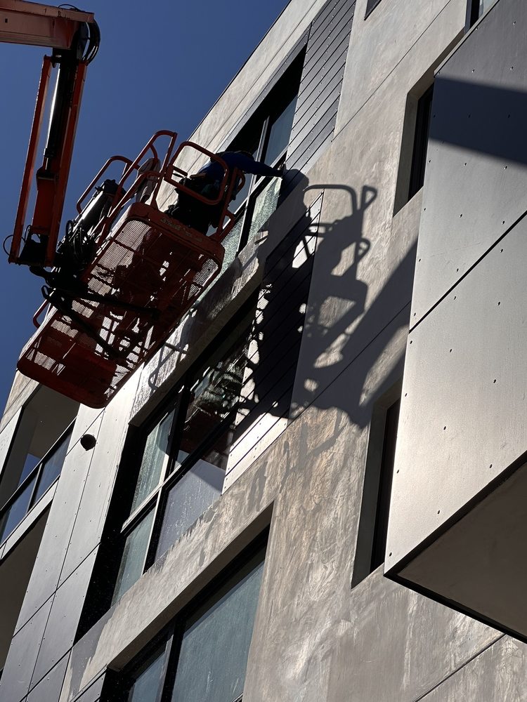 SKY LIFT RENTALS Updated October 2024 11 Photos 680 S Ayon Ave