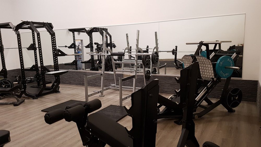 Injoy 151 Photos Gyms Wiegenfeldring 9 Markt Schwaben Bayern Germany Phone Number Yelp