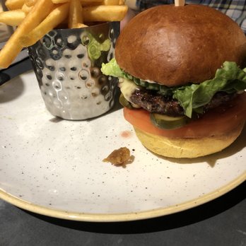 Grain Store Cafe & Bar - Cafes Near Me - Horley, WSX