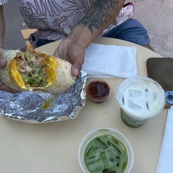 Good Time - Breakfast Burrito w / Avacado - Coffee & Tea Near Me - Long Beach, California