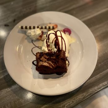 The Fish Hopper - Chocolate pudding - Seafood Near Me - Monterey, California