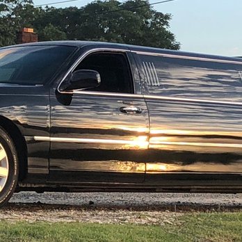 CurbsideLimo - Limos Near Me CurbsideLimo - Limos Near Me