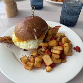 Ocean Social - Fried Egg Sandwich - Breakfast & Brunch Near Me - Miami Beach, Florida Ocean Social - Fried Egg Sandwich - Breakfast & Brunch Near Me - Miami Beach, Florida