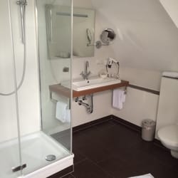 Rüdesheimer Hof Heymach - Modern bathrooms.