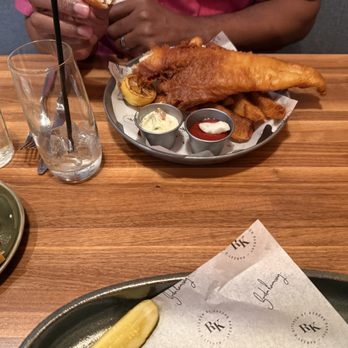 Ramsay's Kitchen - Fish and chips - New American Near Me - Naperville, Illinois