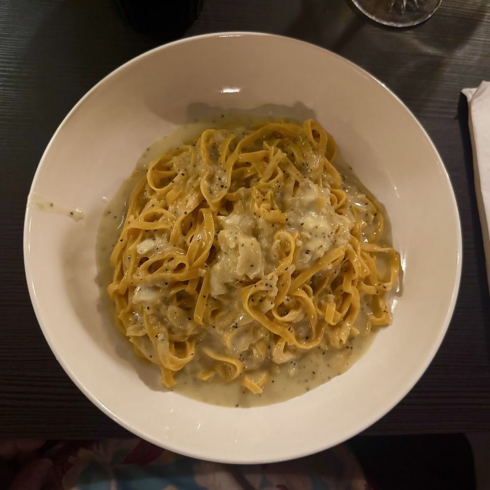 American Way Pasta - Cacio e Pepe - Wine Bars Near Me - Phoenix, Arizona American Way Pasta - Cacio e Pepe - Wine Bars Near Me - Phoenix, Arizona