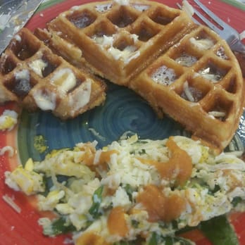 Sandi's Diner - Love this place the breakfast and service is awesome!!!! - Diners Near Me - Corpus Christi, Texas