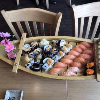 Sushi Tokoro - Japanese Near Me - Chicago, Illinois Sushi Tokoro - Japanese Near Me - Chicago, Illinois