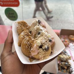 6IX DONUTZ - Updated October 2025 - 52 Photos & 21 Reviews