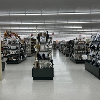 Hobby Lobby - This store is always clean and fully stocked. Employees are great too. - Hobby Shops Near Me - Santa Maria, California Hobby Lobby - This store is always clean and fully stocked. Employees are great too. - Hobby Shops Near Me - Santa Maria, California