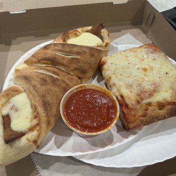 Raimo's Pizza - Chicken roll and Sicilian slice - Pizza Near Me - Hicksville, New York Raimo's Pizza - Chicken roll and Sicilian slice - Pizza Near Me - Hicksville, New York