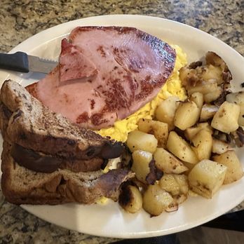 The Cozy Grill - Breakfast & Brunch Near Me - Warwick, Rhode Island The Cozy Grill - Breakfast & Brunch Near Me - Warwick, Rhode Island