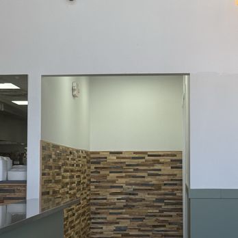 Lazeez Mediterranean - Inside - Mediterranean Near Me - Austin, Texas