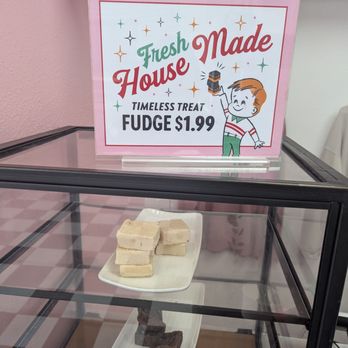 Sweet Shoppe - I'll try it next time - Ice Cream & Frozen Yogurt Near Me - San Diego, California Sweet Shoppe - I'll try it next time - Ice Cream & Frozen Yogurt Near Me - San Diego, California