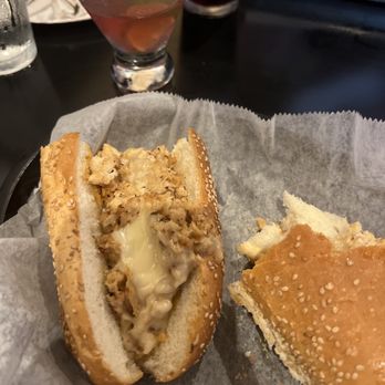 The Union Craft House - Chipotle Chicken Sammich & Cosmo!! - Beer Bar Near Me - Taylor, Pennsylvania The Union Craft House - Chipotle Chicken Sammich & Cosmo!! - Beer Bar Near Me - Taylor, Pennsylvania