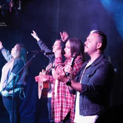 The Movement Church - Worship team!