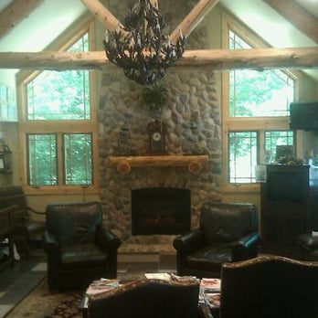 Mark Allen, DDS - waiting room - Oral Surgeons Near Me - Kalamazoo, Michigan Mark Allen, DDS - waiting room - Oral Surgeons Near Me - Kalamazoo, Michigan