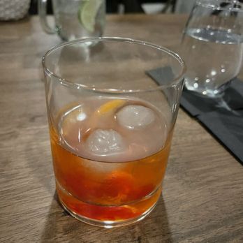 Union Straw - Smoked Mezcal old fashioned - New American Near Me - Foxborough, Massachusetts