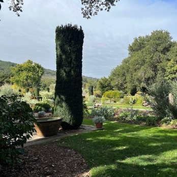 Filoli - I thought I was going to go see a bunch of trolls, but it turned out to be a better experience. - Botanical Gardens Near Me - Woodside, California