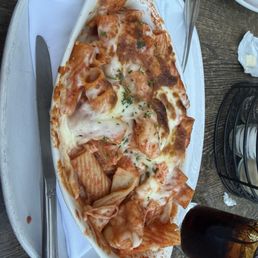 Rigatoni allá vodka with shrimp
