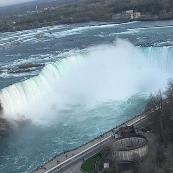 Skylon Tower - Canadian (New) Near Me - Niagara Falls, Ontario