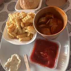Schnelle Rast - Currywurst with Pommes