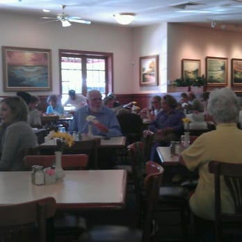 Cleburne Cafeteria - The clientele. - American Near Me - Houston, Texas