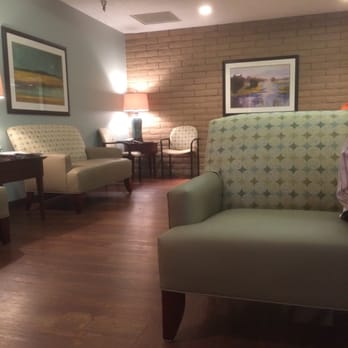 W Scott Robertson, MD - Waiting room - Cardiologists Near Me