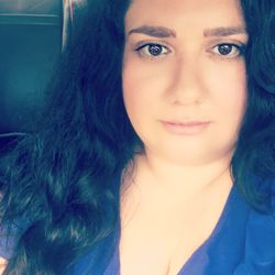Traci J Tripes, Notary Public - Hi, it's me, Traci T. Your Imperial Valley Mobile Notary.