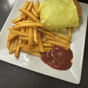 La Esquina Restaurant - Hamburger and fries . The kids liked the food especially the fries crispy and well seasoned. - Mexican Near Me - Los Angeles, California La Esquina Restaurant - Hamburger and fries . The kids liked the food especially the fries crispy and well seasoned. - Mexican Near Me - Los Angeles, California