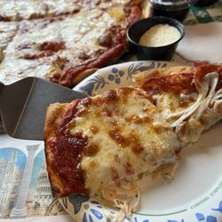 Renzo's Pizzeria and Trattoria - Classic pepperoni