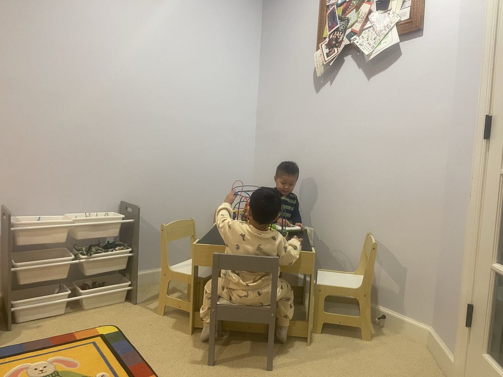 Zee Home Daycare In Aldie - childcare center in Aldie, VA