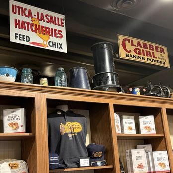 Cracker Barrel Old Country Store - American Near Me - Round Rock, Texas Cracker Barrel Old Country Store - American Near Me - Round Rock, Texas