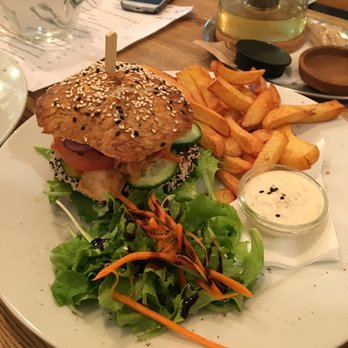Pastva - quinoa-kimchi burger - Cafes Near Me - Prague, Puerto Rico Pastva - quinoa-kimchi burger - Cafes Near Me - Prague, Puerto Rico