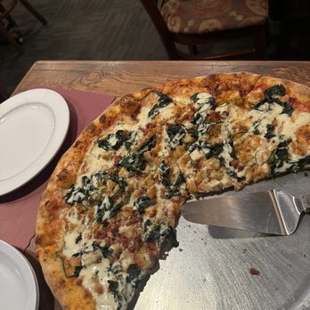 Pizzoodles - Chicken Ranch Pizza - Italian Near Me - Vero Beach, Florida Pizzoodles - Chicken Ranch Pizza - Italian Near Me - Vero Beach, Florida