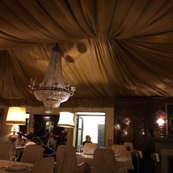 Da Greco - Upstairs dining room, as we look up toward the ceiling