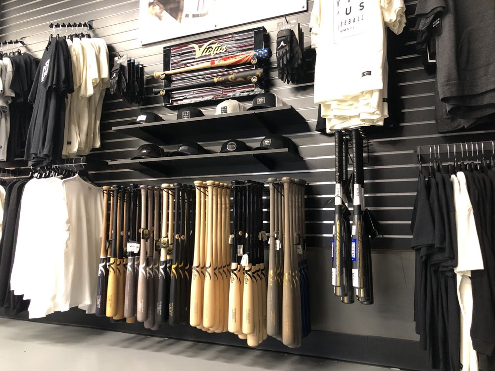 MARUCCI CLUBHOUSE Updated August 2024 10 Photos 5801 Siegen Lane, Baton Rouge, Louisiana