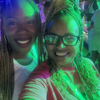 Dell Way Travel Inc. - Jen and I my sister thru travel  at the Pink and White breast cancer event  Love her - Travel Agents Near Me