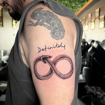 Medellink Tattoo Studio - I have 10 tattoos and Emilio gave me the best one ever! Run now to get work from MEDELLINK! - Tattoo Near Me - Sunnyside, New York Medellink Tattoo Studio - I have 10 tattoos and Emilio gave me the best one ever! Run now to get work from MEDELLINK! - Tattoo Near Me - Sunnyside, New York