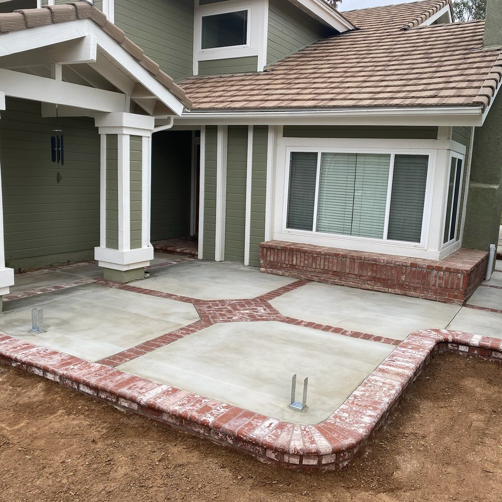 AV Concrete Works - Large Front Patio - Masonry/Concrete Near Me - Palmdale, California AV Concrete Works - Large Front Patio - Masonry/Concrete Near Me - Palmdale, California