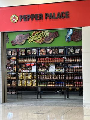 Staten Island Mall by null