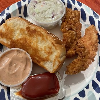 Raising Cane's - Fast Food Near Me - New York, New York Raising Cane's - Fast Food Near Me - New York, New York