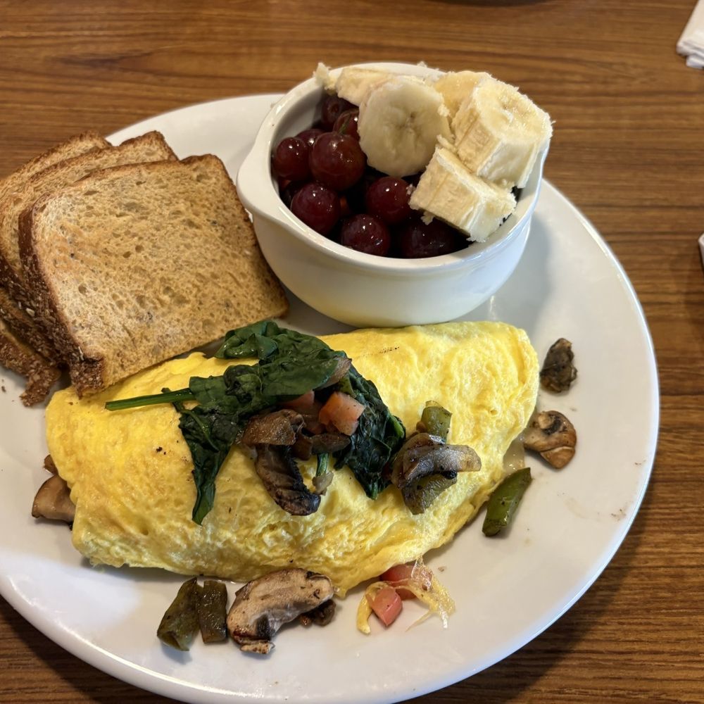 Denny's - Vegetarian Omelette - American Near Me - Corona, California