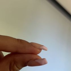 Amazing Nails - Chunky nail polish and where he filed