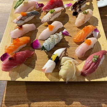 Kusshi - Nigiri Samplers - Sushi Bars Near Me - Arlington, Virginia