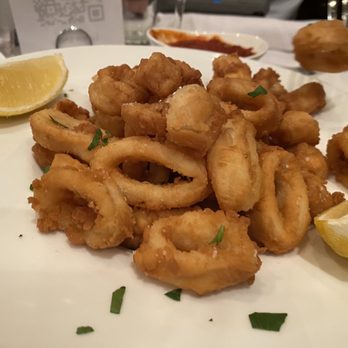 Moscato - Fried calamari - Italian Near Me - Scarsdale, New York Moscato - Fried calamari - Italian Near Me - Scarsdale, New York