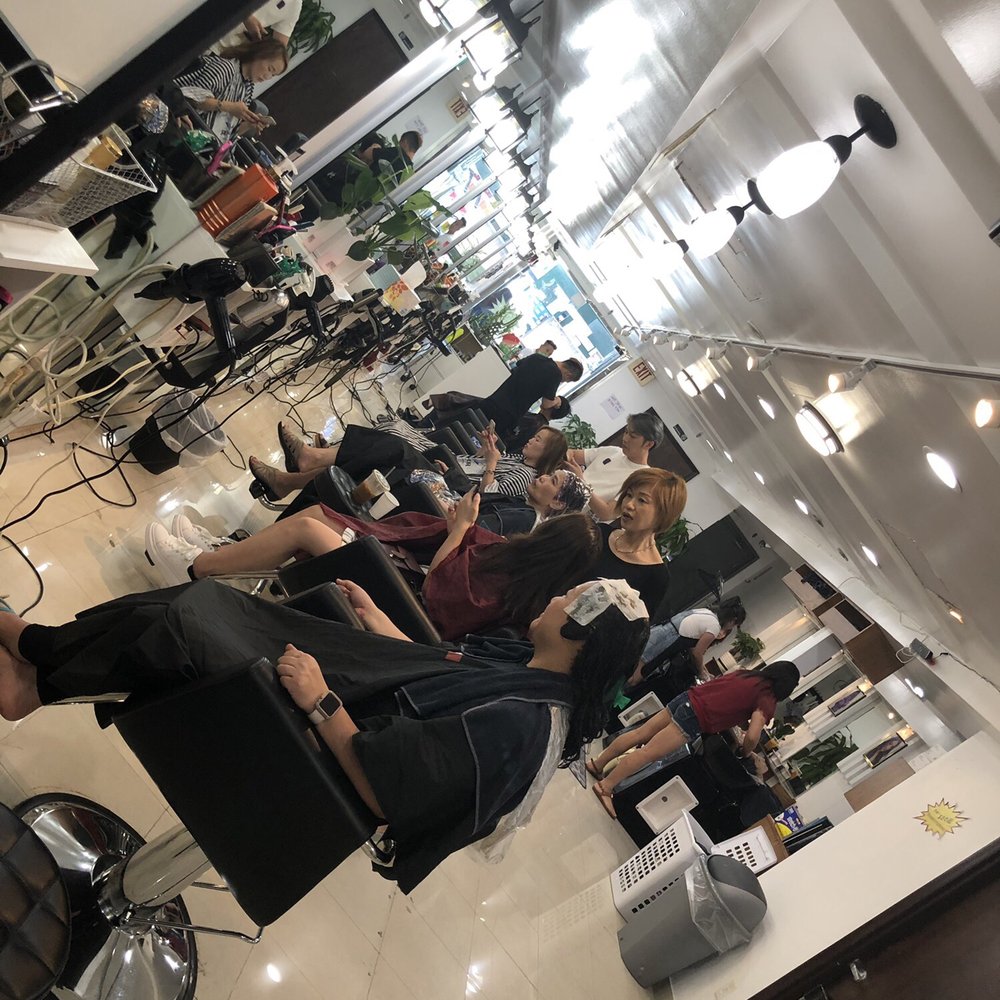 J salon - That's Anna with the short bob - Hair Salons Near Me - Brooklyn, New York