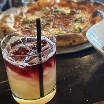 Pizzeria Seven Twelve - Pizza Near Me - Orem, Utah