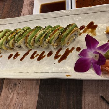 Akami Sushi Bar - Dragon roll - Sushi Bars Near Me - Apex, North Carolina Akami Sushi Bar - Dragon roll - Sushi Bars Near Me - Apex, North Carolina